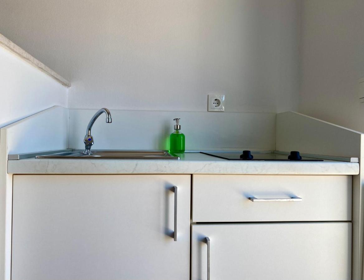Apartmani Marko Tučepi エクステリア 写真