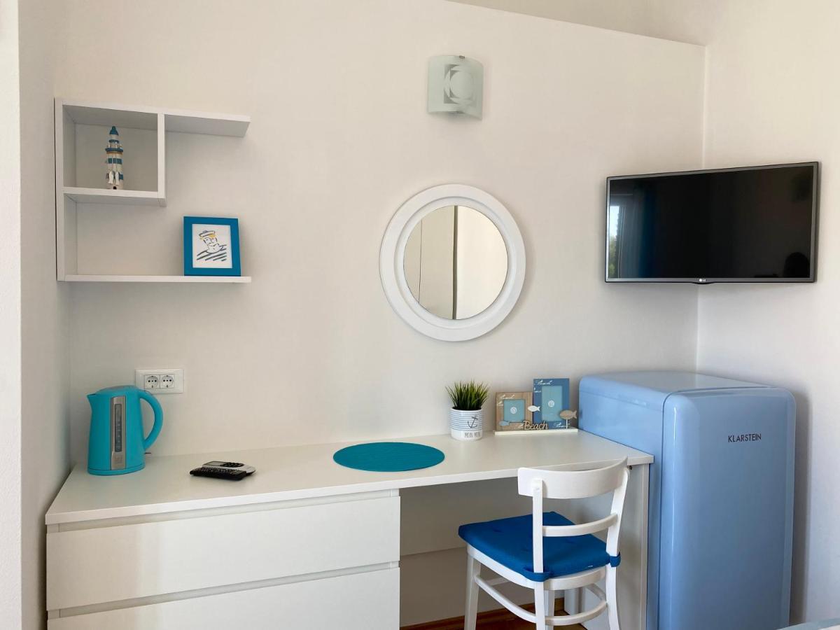 Apartmani Marko Tučepi エクステリア 写真