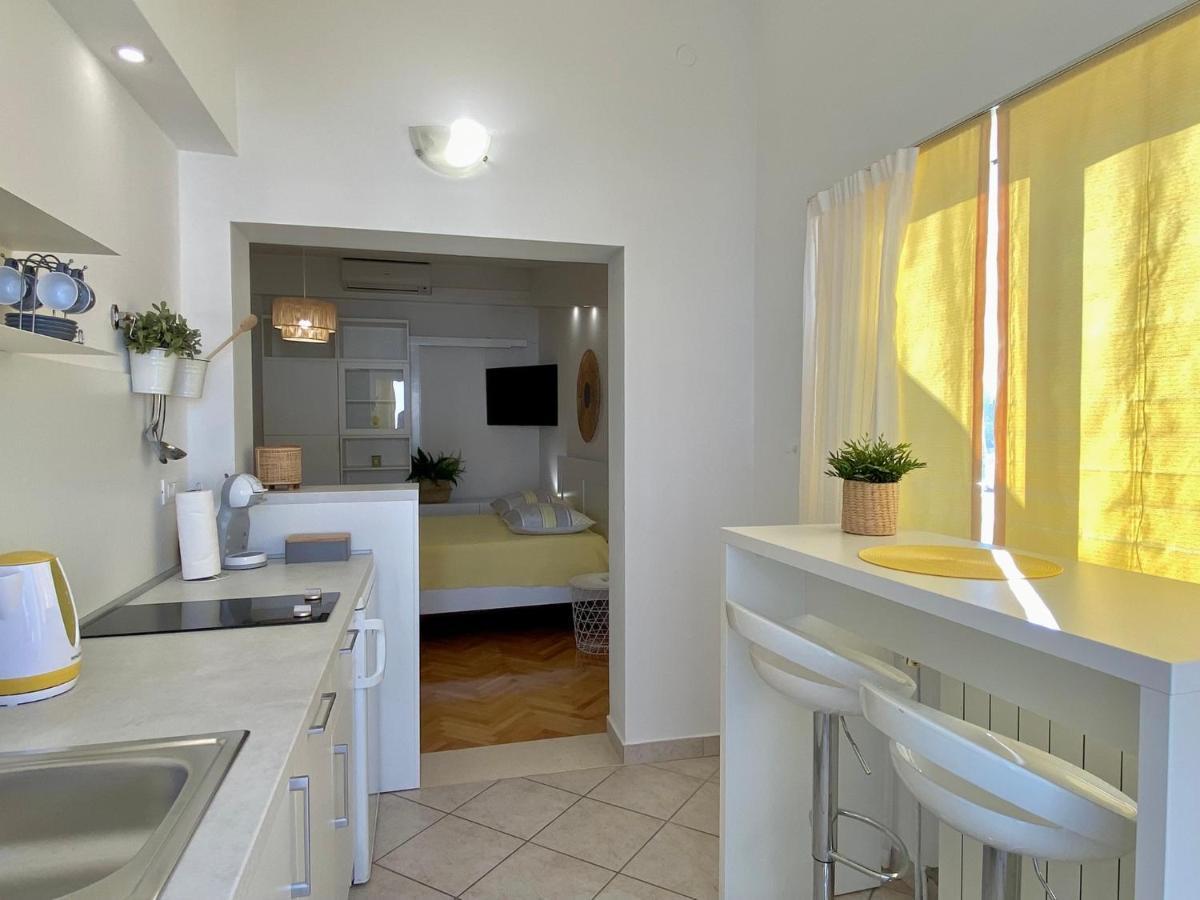 Apartmani Marko Tučepi エクステリア 写真